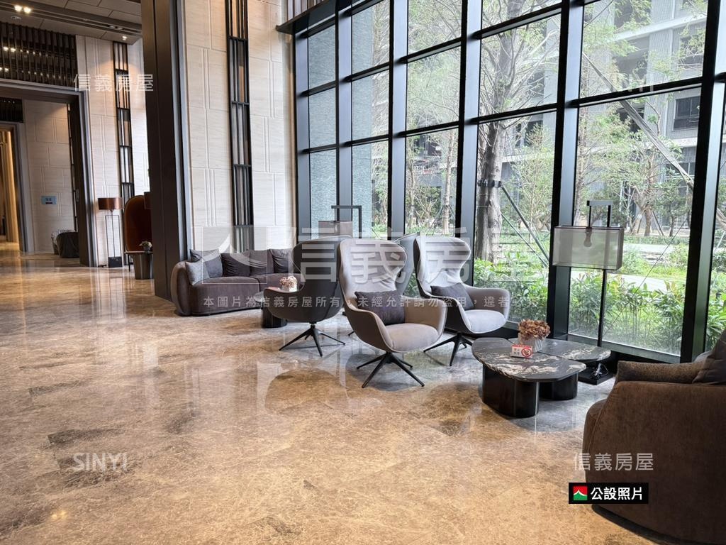 愛琴海２０樓邊間戶有車位房屋室內格局與周邊環境