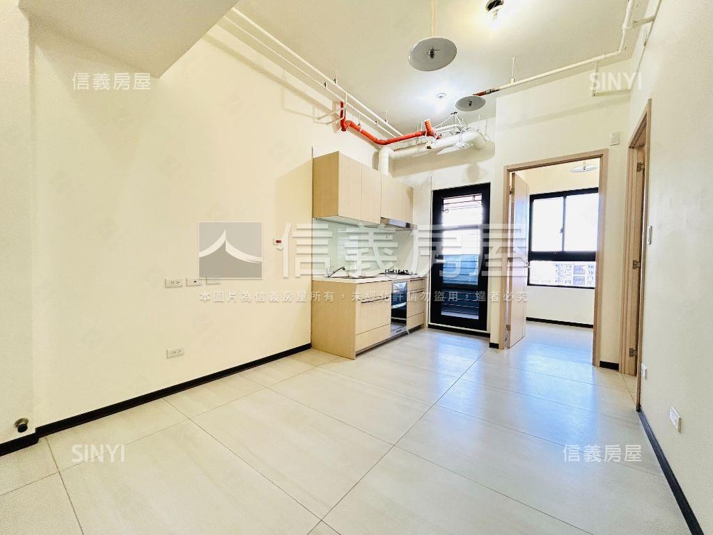 新碩兩房十三樓之一房屋室內格局與周邊環境