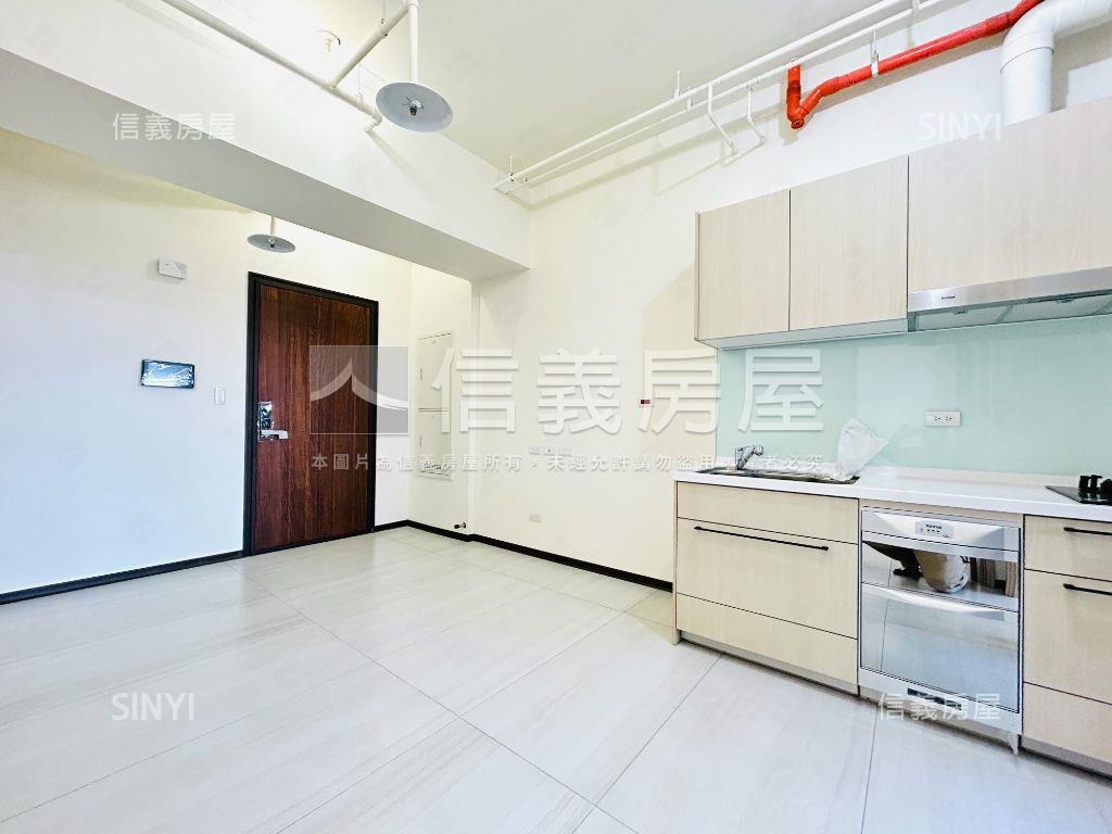 新碩兩房十三樓之一房屋室內格局與周邊環境