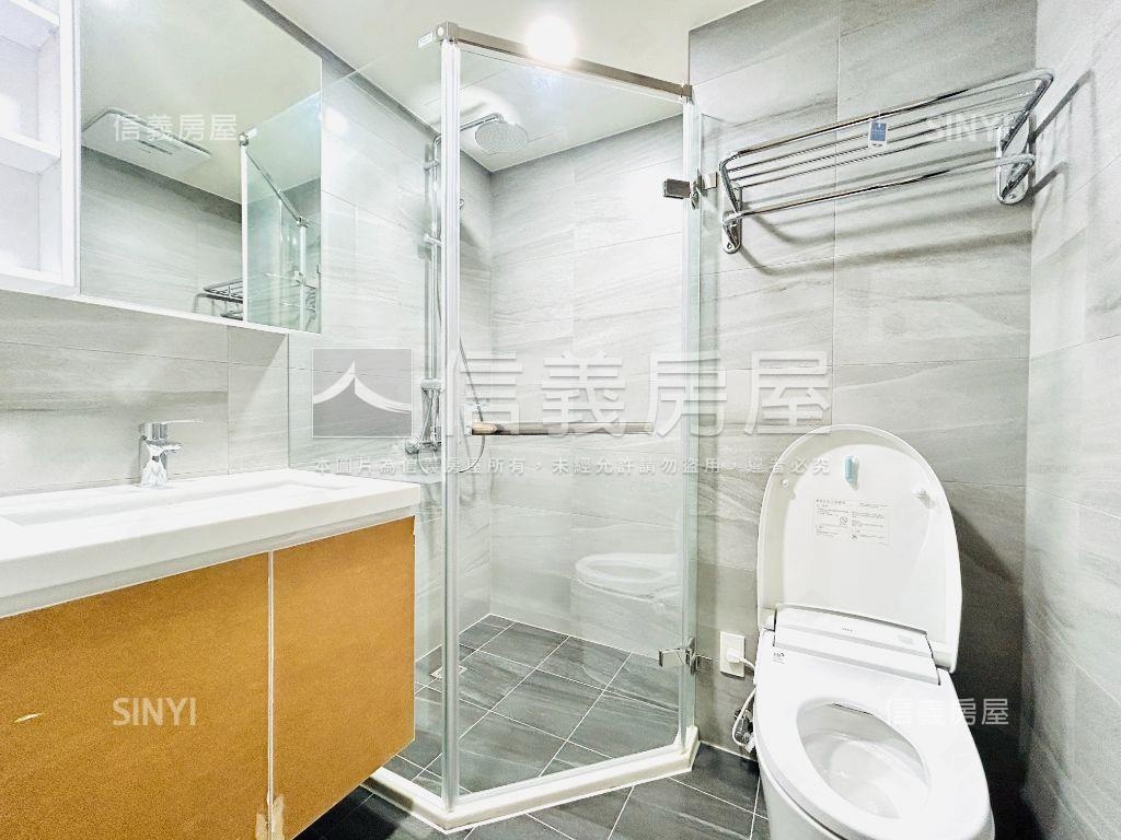 新碩兩房十三樓之一房屋室內格局與周邊環境