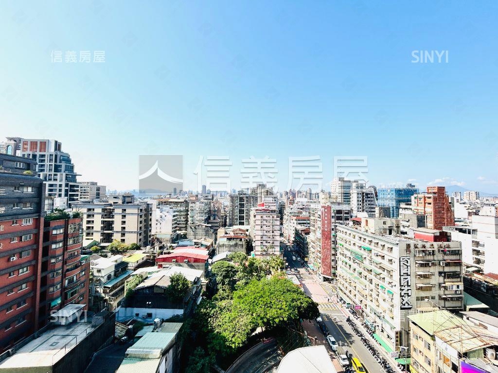 新碩兩房十三樓之一房屋室內格局與周邊環境