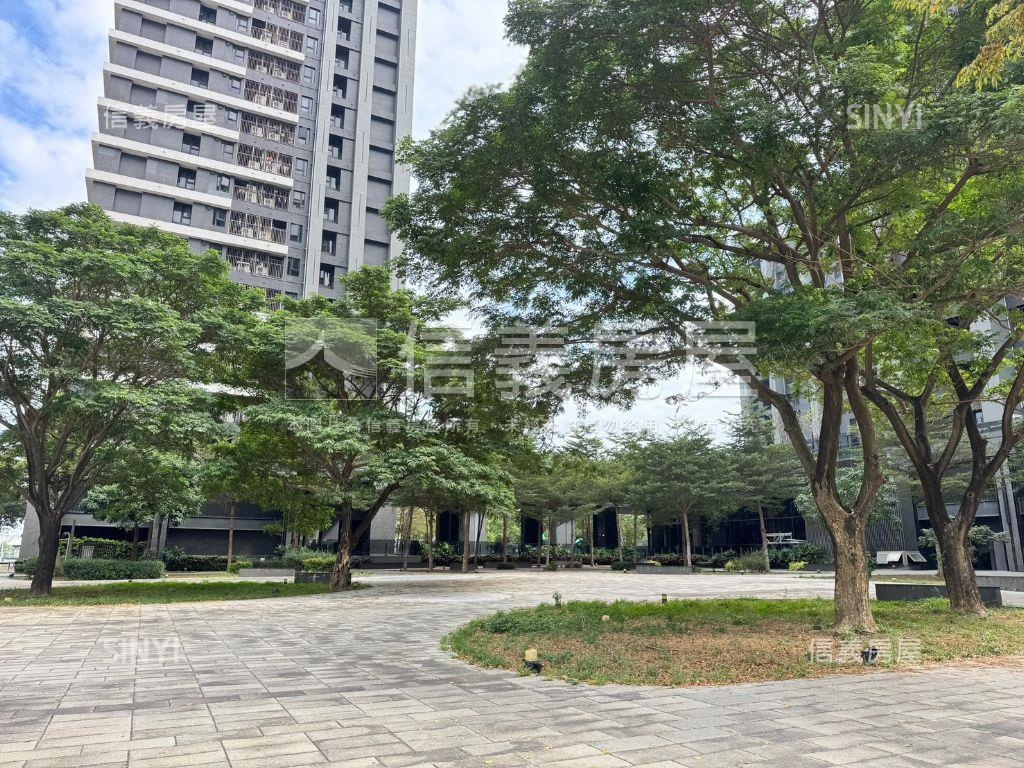 聯上康橋Ｄ６朝東兩房平車房屋室內格局與周邊環境