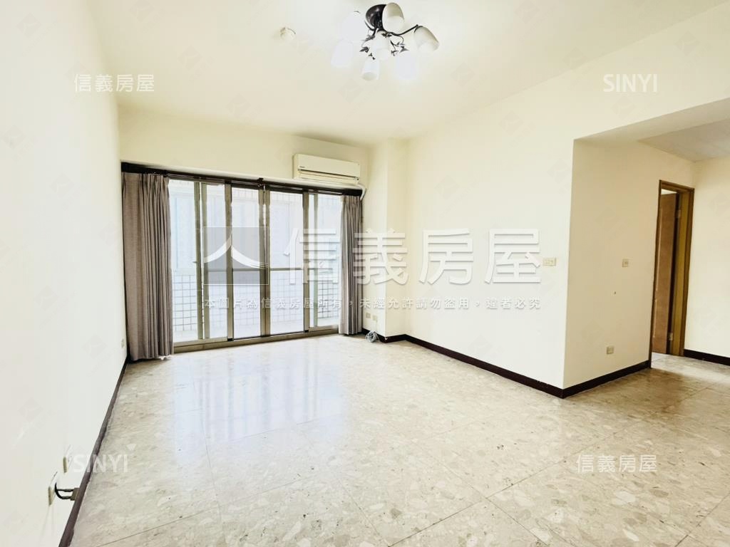 御景江山２房車位學區宅房屋室內格局與周邊環境