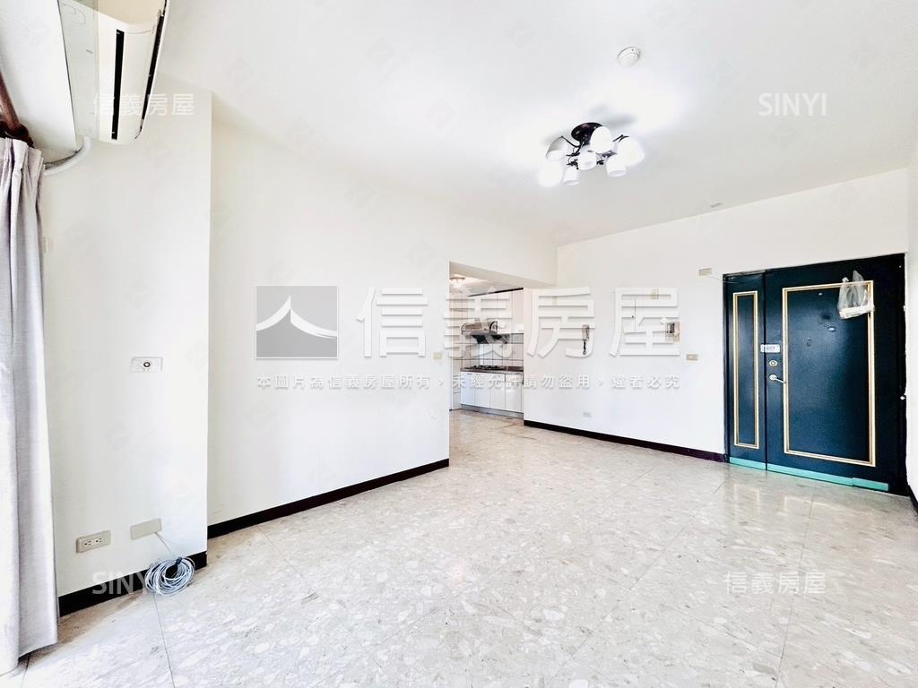 御景江山２房車位學區宅房屋室內格局與周邊環境