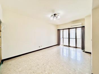 御景江山２房車位學區宅