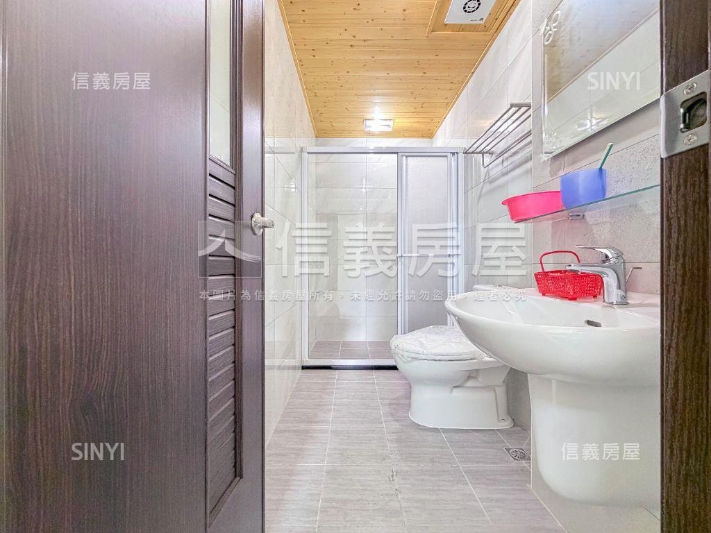 新化鬧區臨路孝親墅房屋室內格局與周邊環境