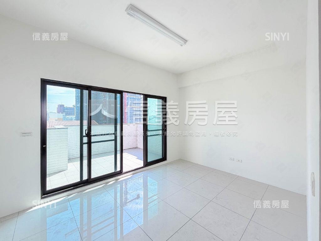 新化鬧區臨路孝親墅房屋室內格局與周邊環境