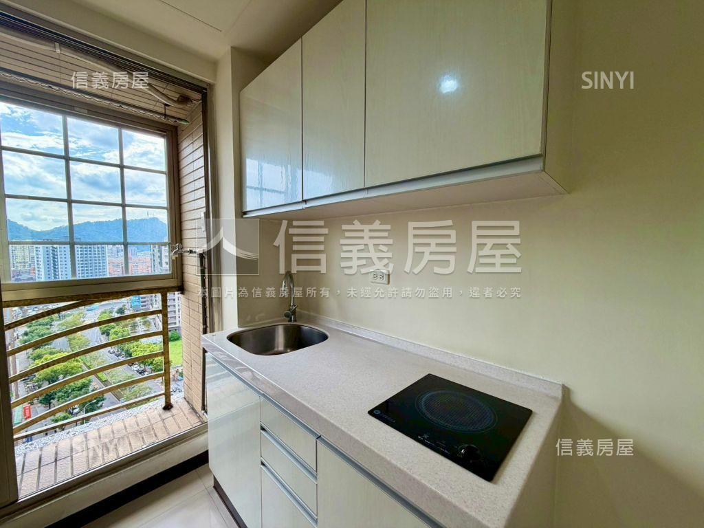 捷運三峽站＊雙面景觀套房房屋室內格局與周邊環境