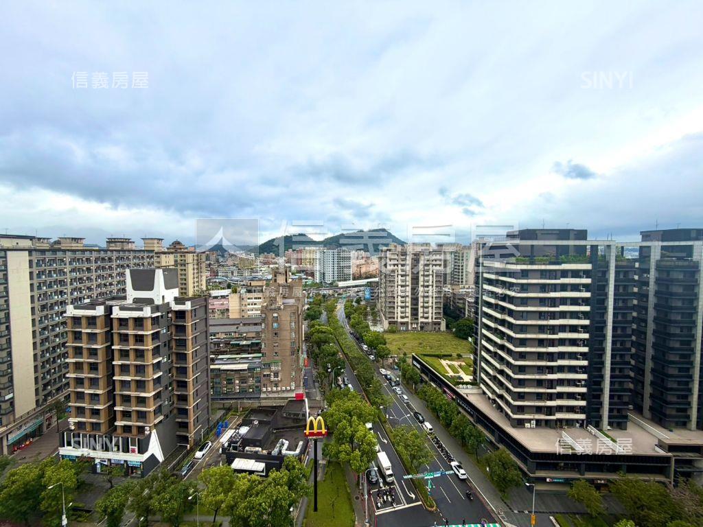 捷運三峽站＊雙面景觀套房房屋室內格局與周邊環境