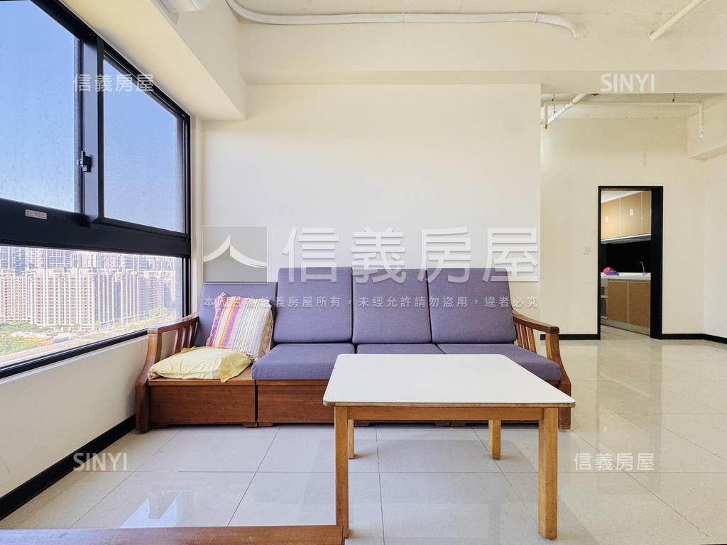 高樓閃亮捷市達房屋室內格局與周邊環境