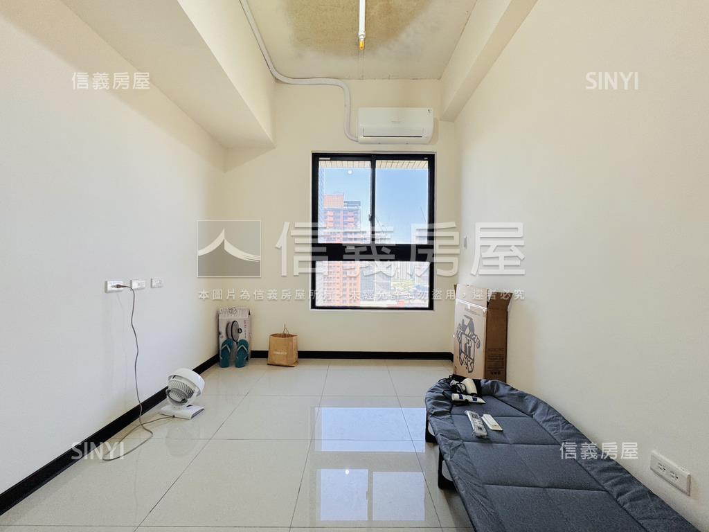 高樓閃亮捷市達房屋室內格局與周邊環境