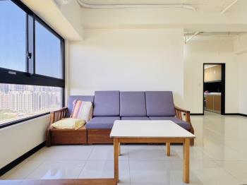 高樓閃亮捷市達