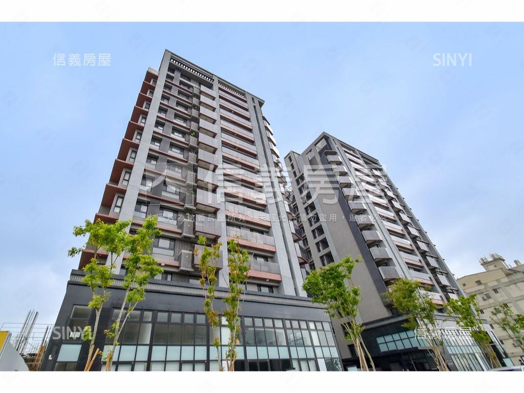 竹北高鐵群新墨客雙車位房屋室內格局與周邊環境