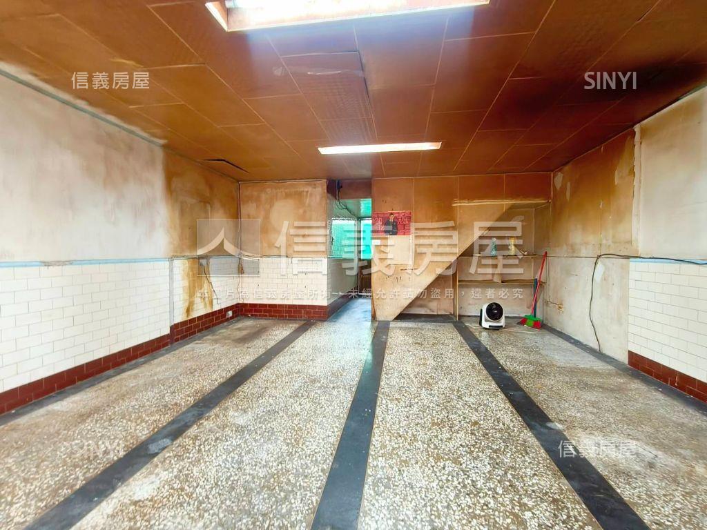 瑞隆商圈面寬店住公寓一樓房屋室內格局與周邊環境