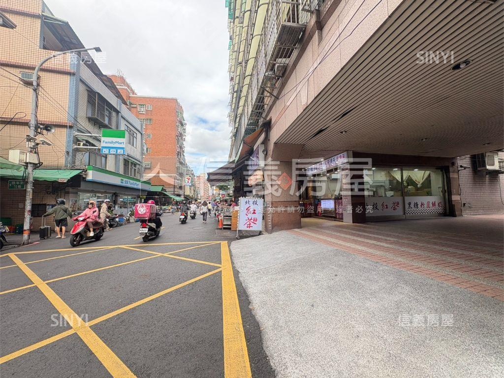 東元旺第轉角金店面房屋室內格局與周邊環境