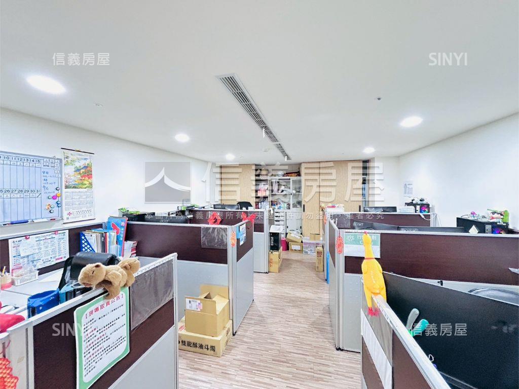 近車站美裝潢辦公室房屋室內格局與周邊環境