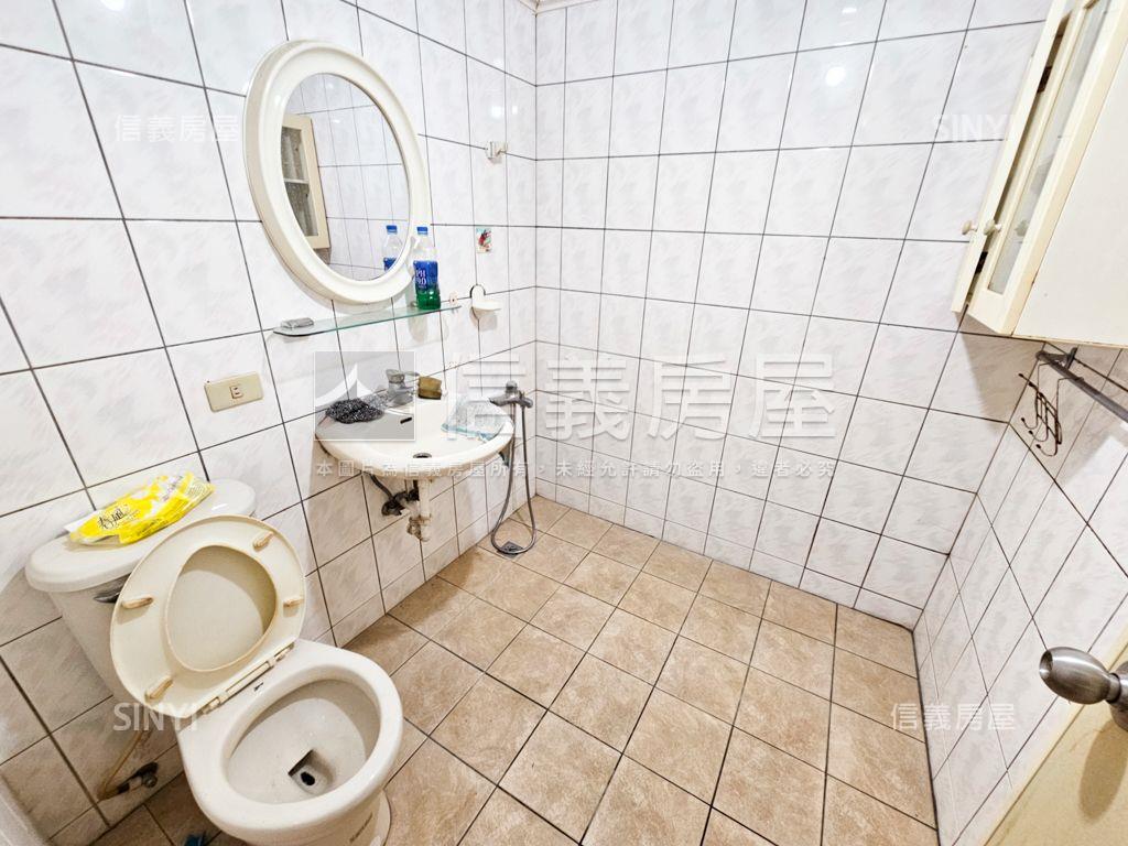 南勢高ｃｐ值三房平面車位房屋室內格局與周邊環境