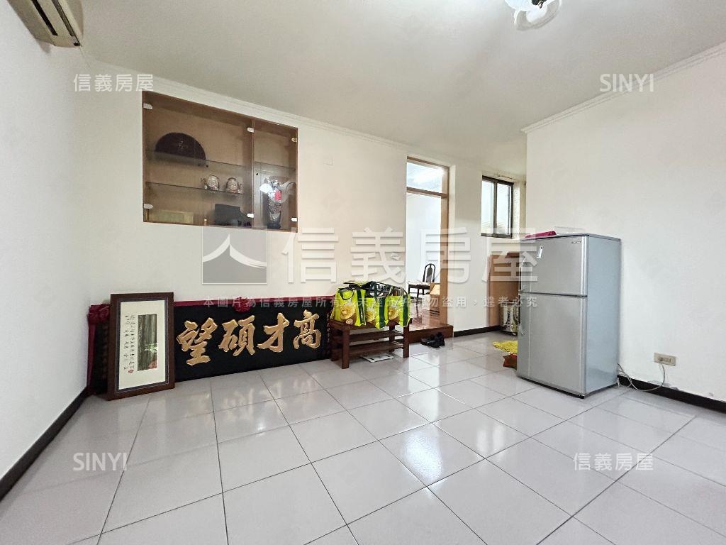 專任市場店面住家１～３樓房屋室內格局與周邊環境