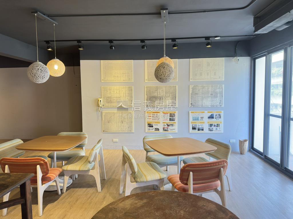 新店中央路漂亮靜巷３樓房屋室內格局與周邊環境