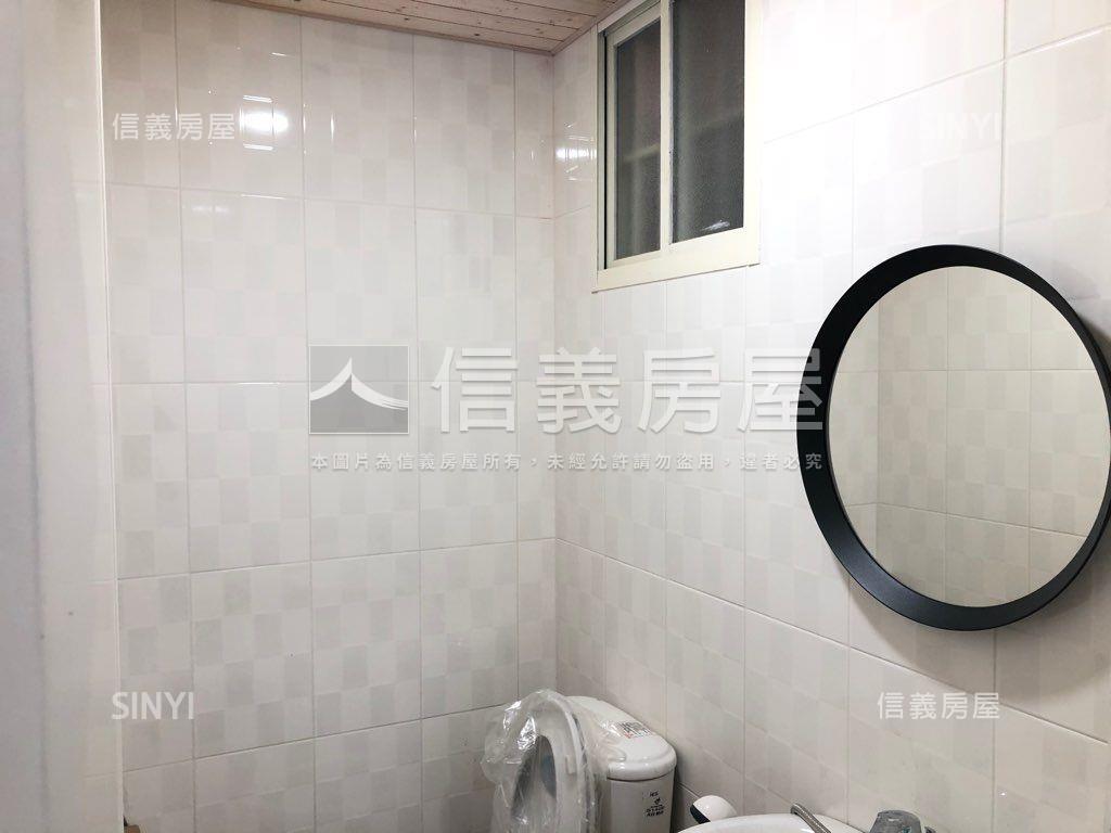 馬尼馬尼。精華地段好店面房屋室內格局與周邊環境