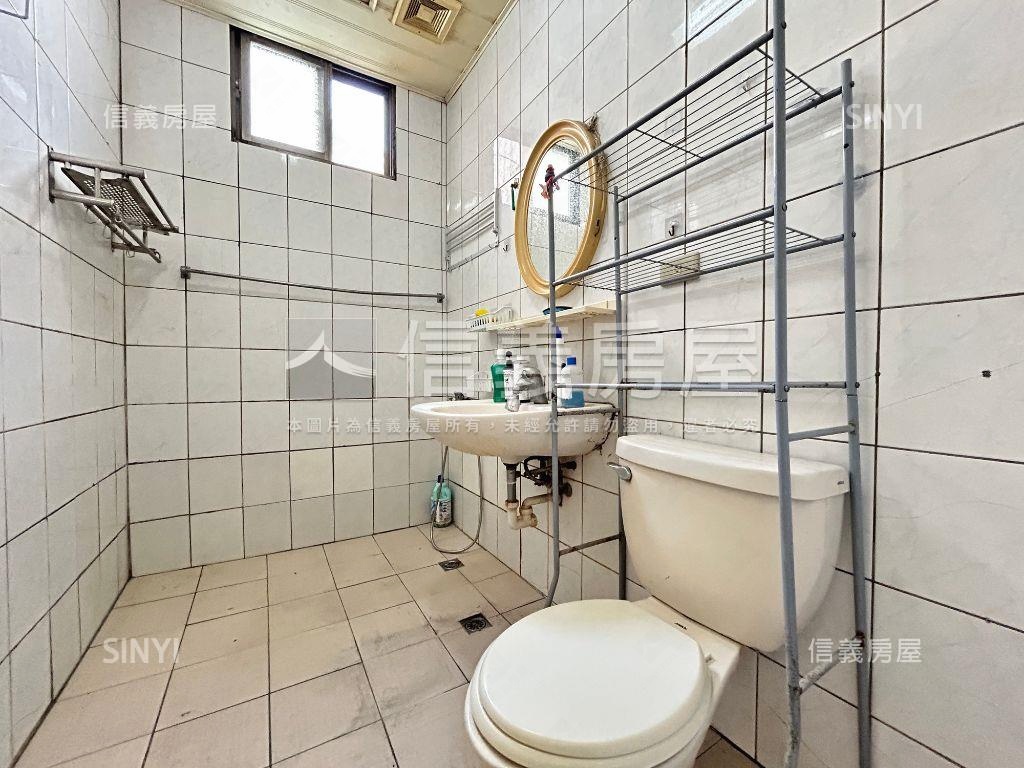 麗富金城三房房屋室內格局與周邊環境