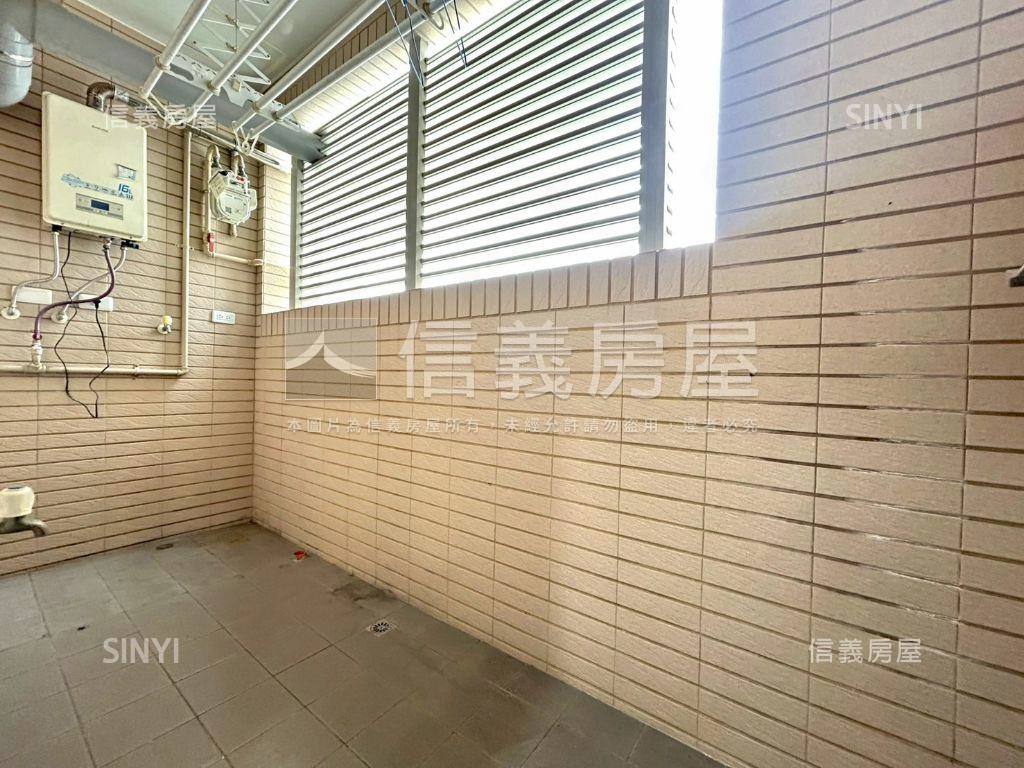 巨蛋商圈！敦園三房雙平車房屋室內格局與周邊環境