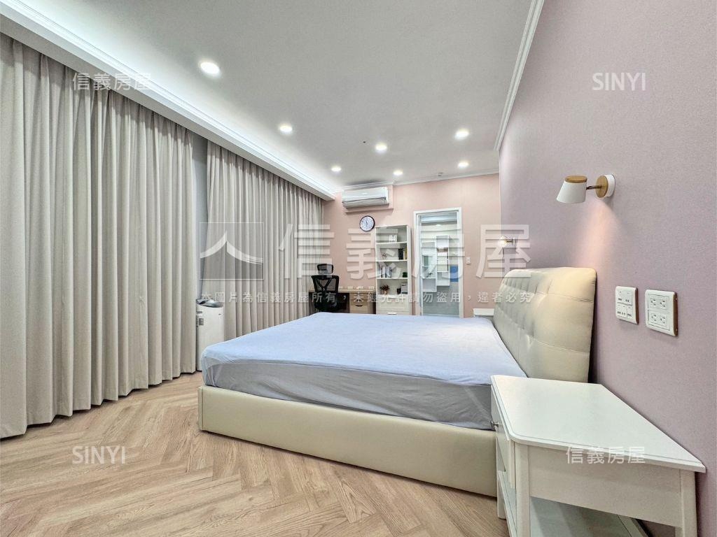 雲世紀Ａ區精裝二房平車房屋室內格局與周邊環境