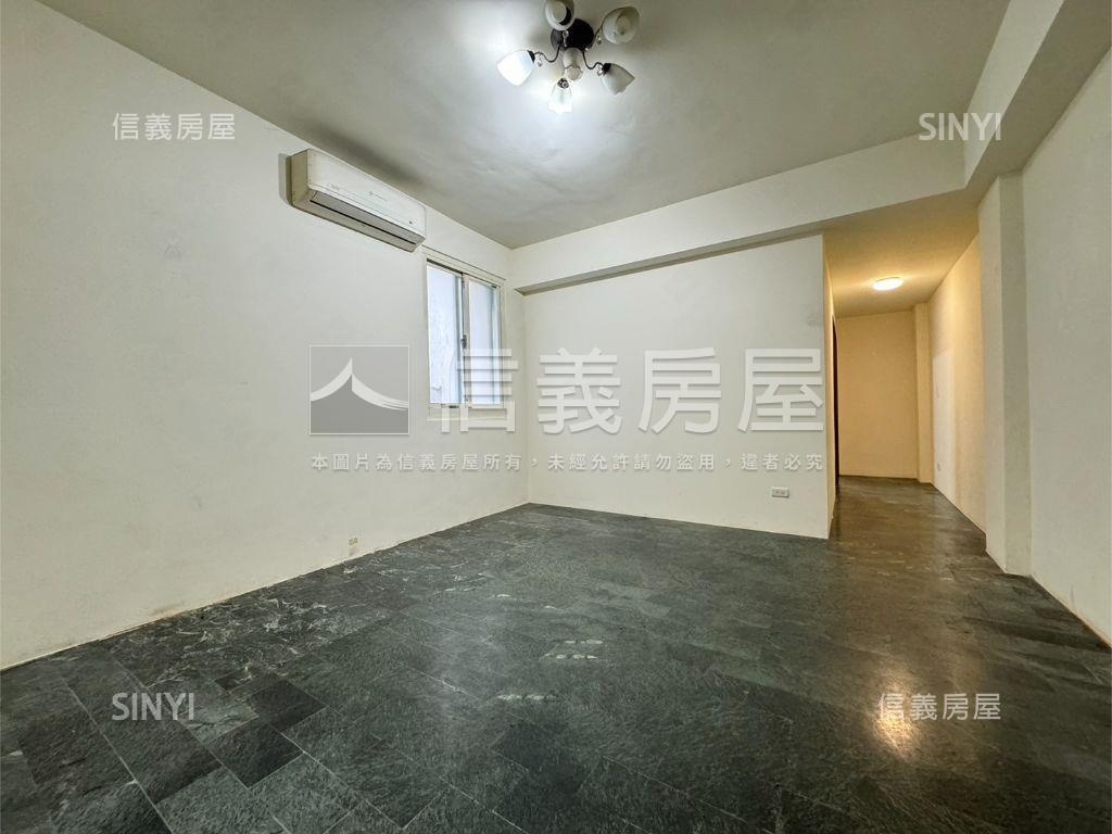 近火車站輕裝公寓房屋室內格局與周邊環境