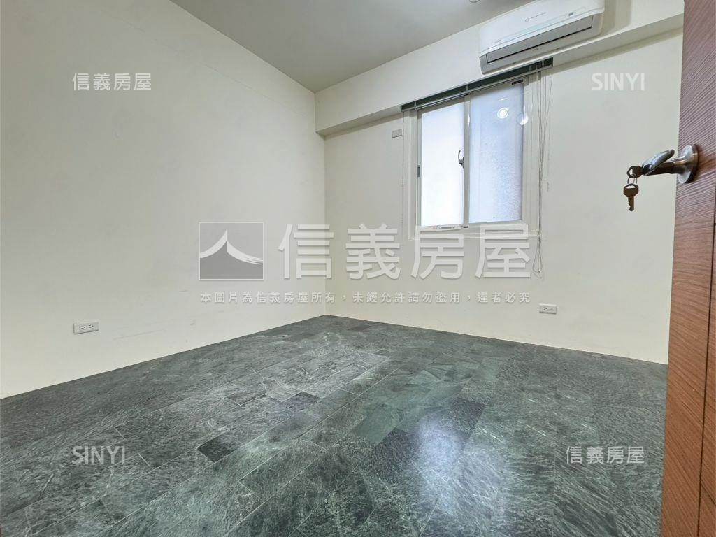 近火車站輕裝公寓房屋室內格局與周邊環境