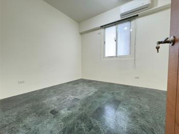 近火車站輕裝公寓