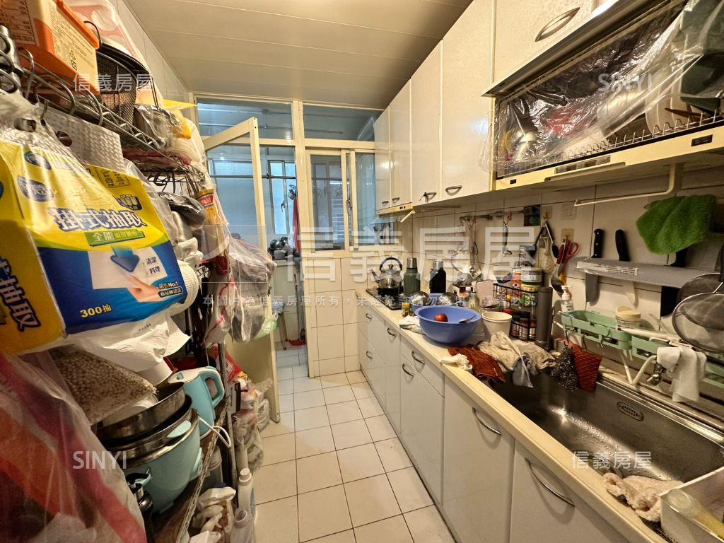 專任～萬隆捷運旁方正三房房屋室內格局與周邊環境