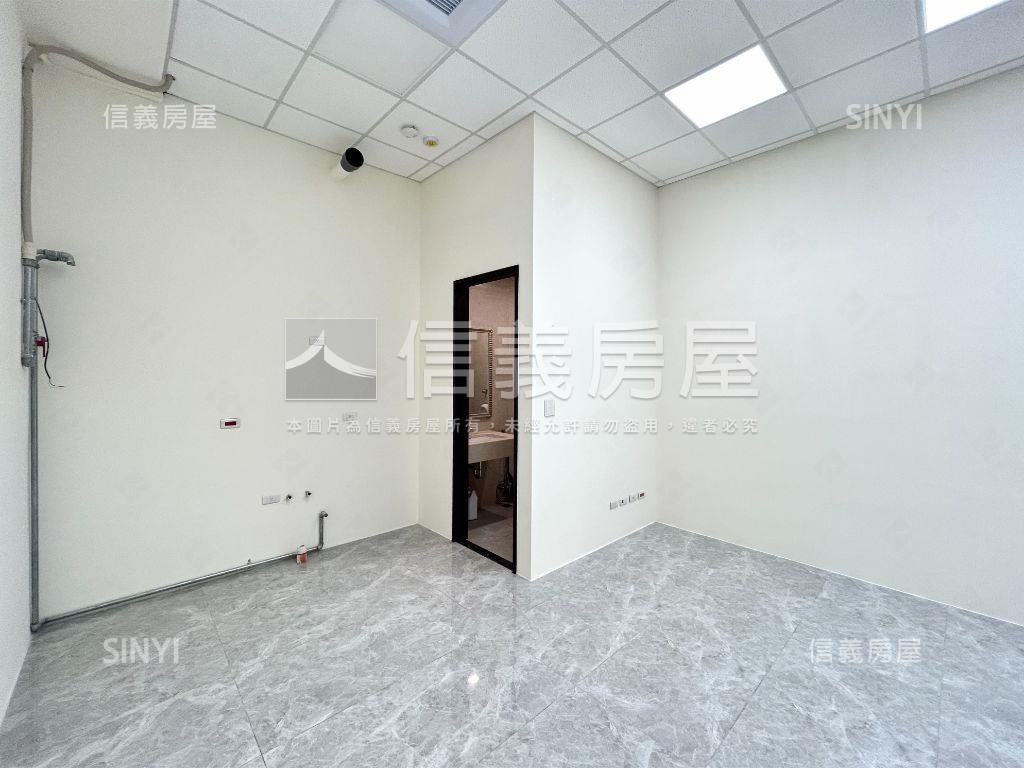 朗朗台大金店面Ｂ房屋室內格局與周邊環境