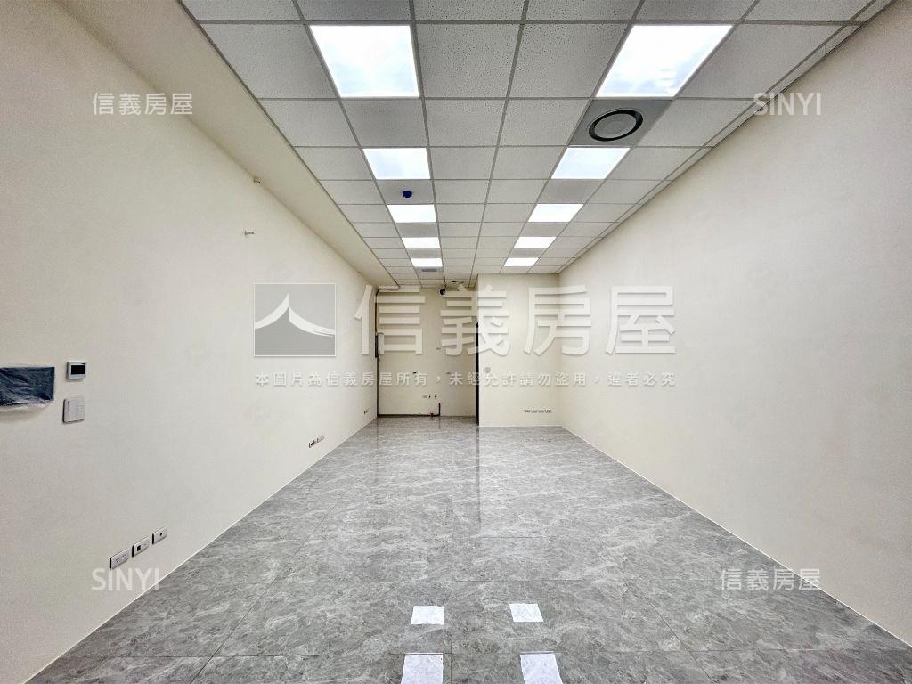 朗朗台大金店面Ｂ房屋室內格局與周邊環境
