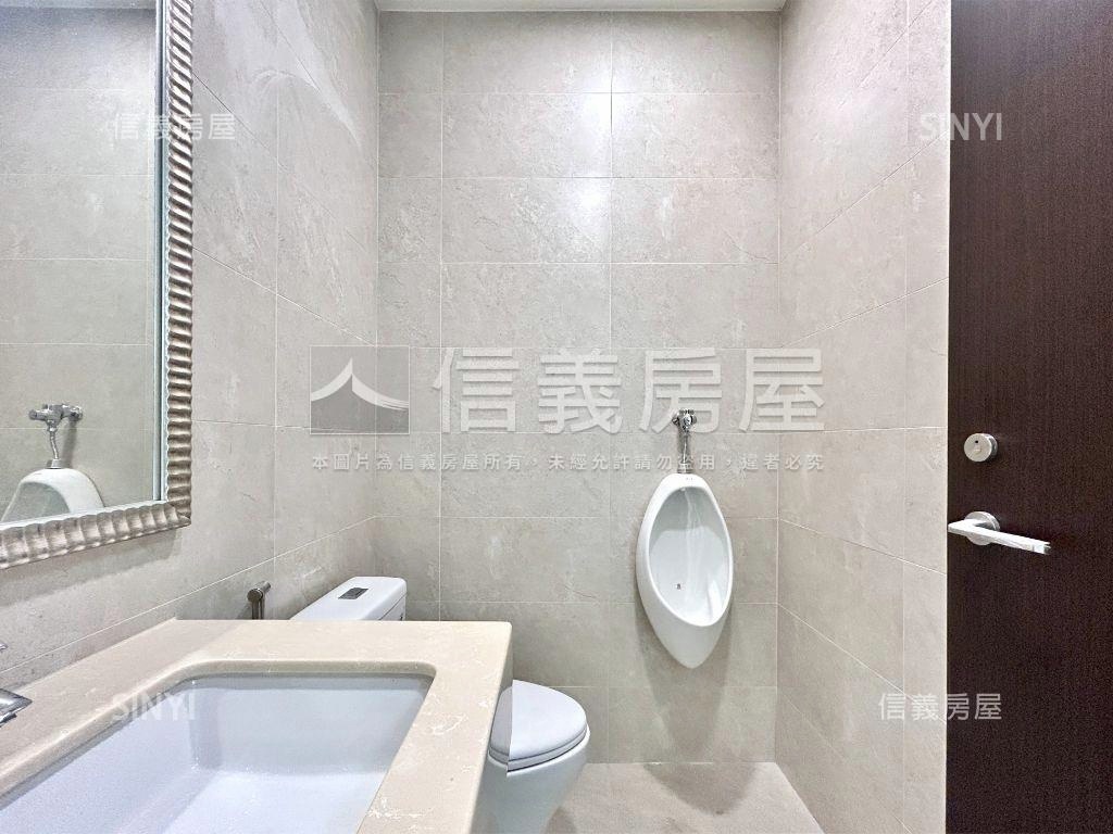 朗朗台大金店面Ｂ房屋室內格局與周邊環境
