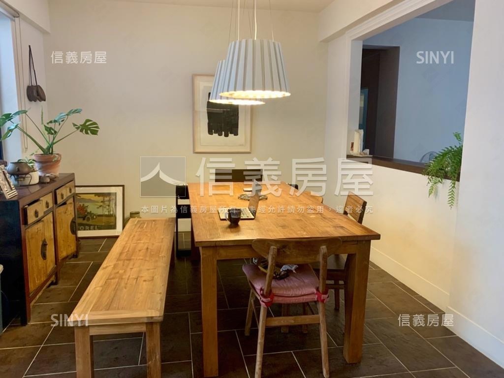 天母芝玉美寓頂加房屋室內格局與周邊環境