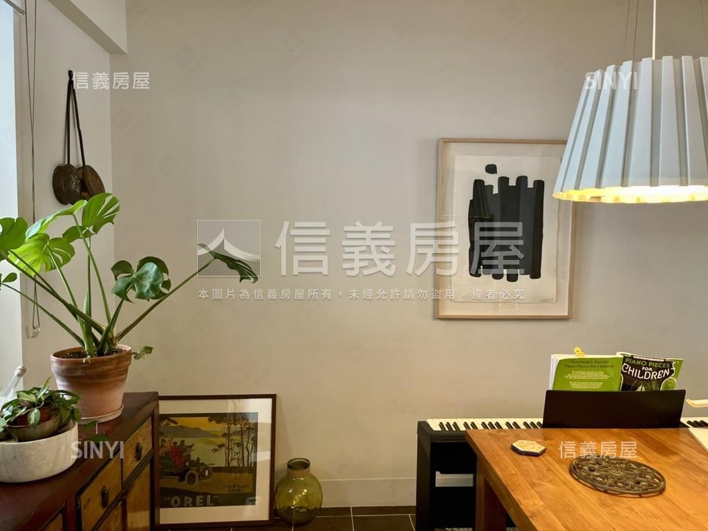 天母芝玉美寓頂加房屋室內格局與周邊環境