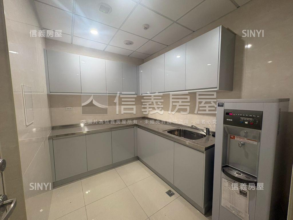 汐止遠雄ＵＴｏｗｎ純美辦房屋室內格局與周邊環境