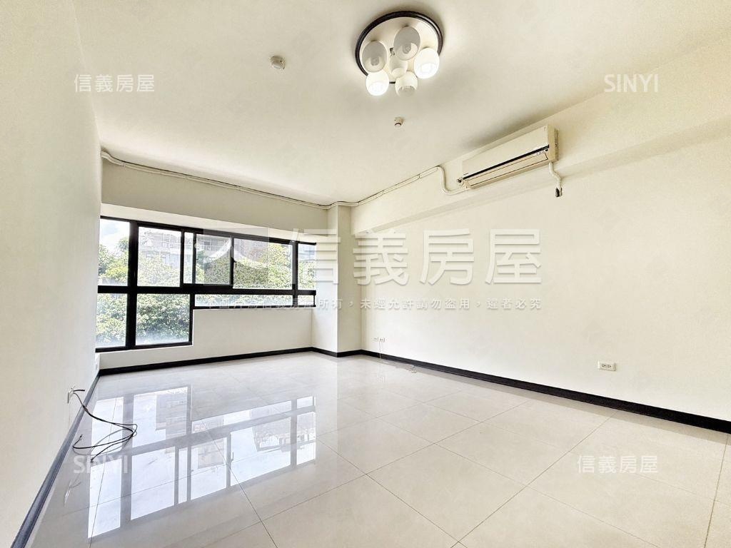 春天悅灣四房車位房屋室內格局與周邊環境