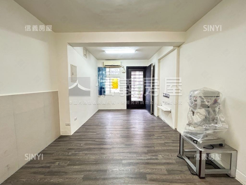 美術館文青透天有露臺房屋室內格局與周邊環境