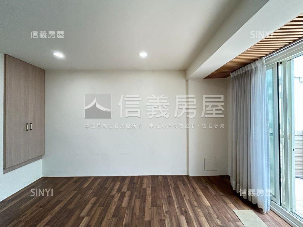 美術館文青透天有露臺房屋室內格局與周邊環境