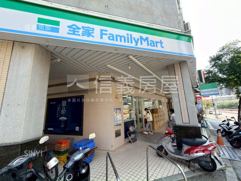 專任！五權新世界透天別墅房屋室內格局與周邊環境