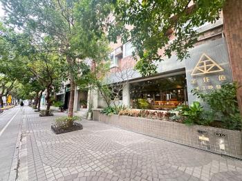 大仁愛路面寬金店面