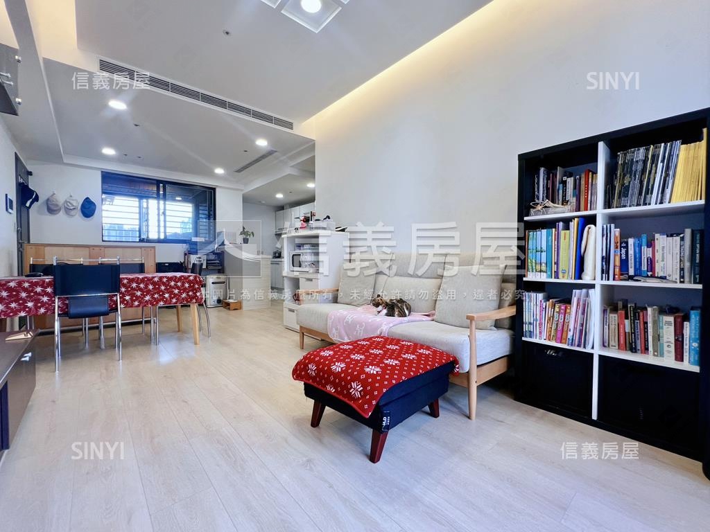 力麒青春高樓兩房車位房屋室內格局與周邊環境