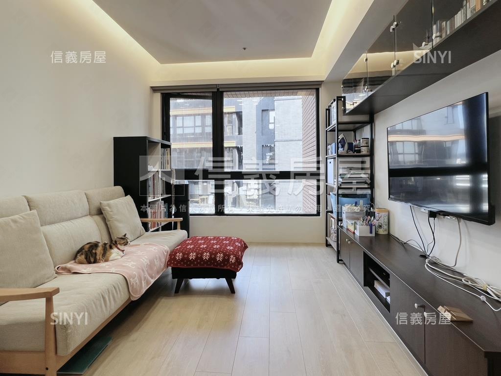 力麒青春高樓兩房車位房屋室內格局與周邊環境