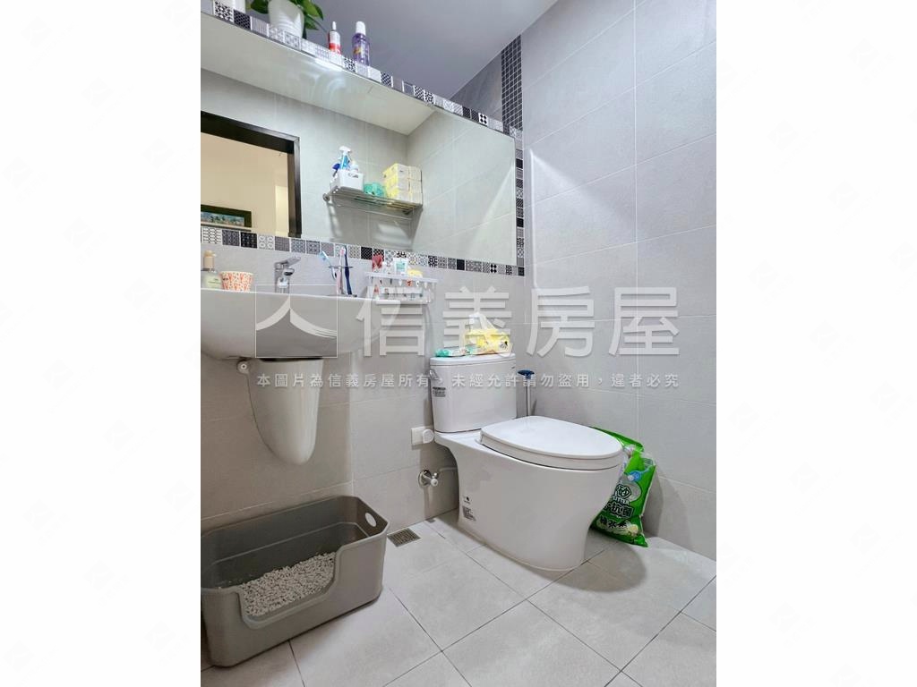 力麒青春高樓兩房車位房屋室內格局與周邊環境