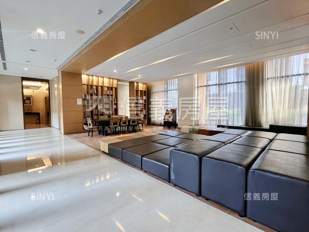 力麒青春高樓兩房車位房屋室內格局與周邊環境