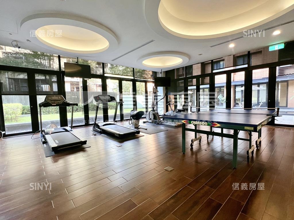 力麒青春高樓兩房車位房屋室內格局與周邊環境