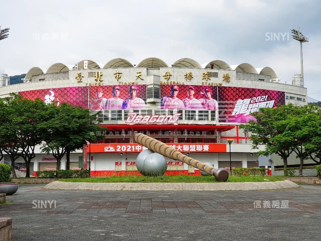 天母芝園上疊加車位房屋室內格局與周邊環境