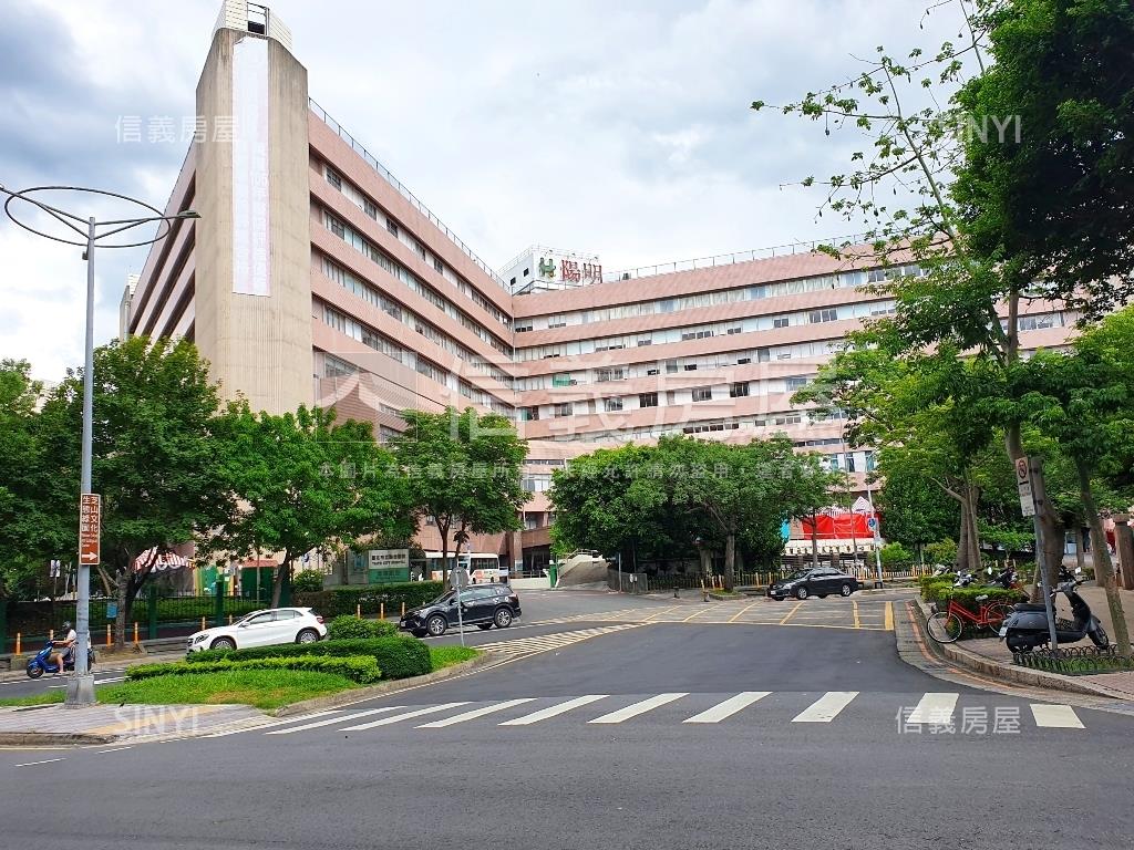 天母芝園上疊加車位房屋室內格局與周邊環境