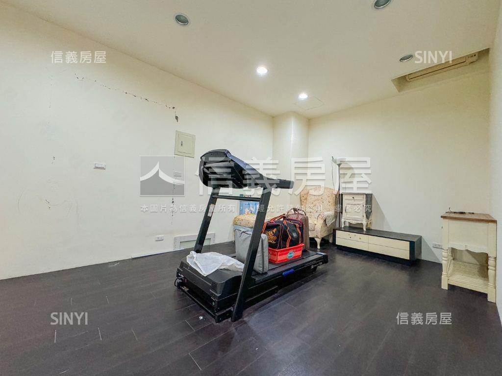 行情誠售！近中山醫公園苑房屋室內格局與周邊環境